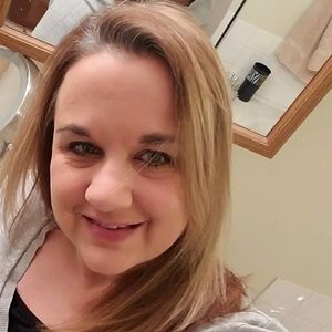 Meet your Posher, Lesley